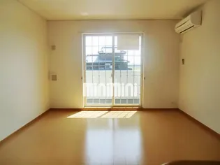 サン・フローラ【1階】の居間