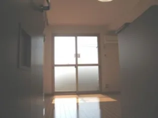 セピアコート【2階】の内装