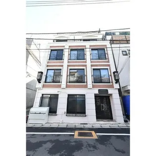 アズ信濃町レジデンス【2階】の外観