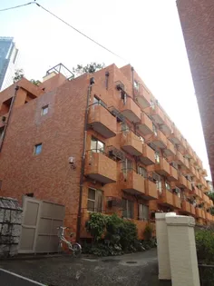 カルム赤坂【3階】の外観