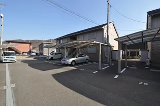 ヌーヴォー シャンテ Cの画像