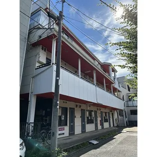 サン・ドミール【2階】の外観