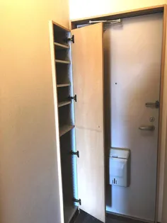 スペースフォース【2階】の玄関