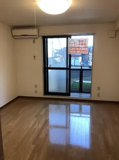 スペースフォース【2階】の居間