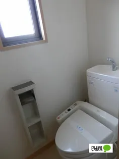 シャーメゾン本郷【2階】の内装