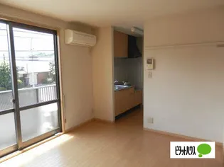 シャーメゾン本郷【2階】の居間