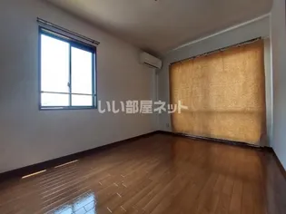 パーク・フラッツB【2階】の内装