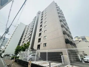 ファミーユ西梅田の画像