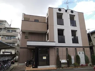 サウス高安【3階】の外観