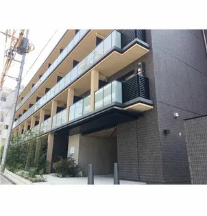 ハーモニーレジデンス新宿御苑 THE WEST【2階】の外観