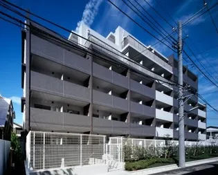 レジディア上落合【1階】の外観