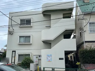 グリーンヴィレッジ【2階】の外観