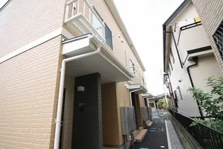 LA TERREの画像