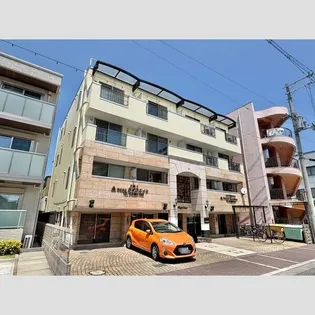 メープルコート【4階】の外観