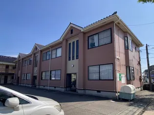 ファミール2000【2階】の外観