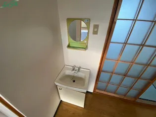 NSプレイス【2階】の内装