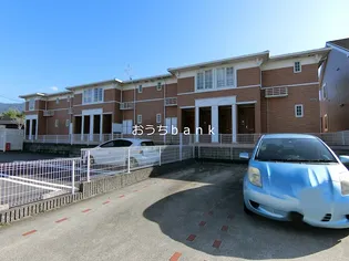 コットンハウスB【2階】の外観