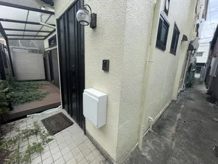 兵庫県尼崎市西立花町2【一戸建】の外観