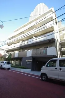 東京都新宿区住吉町【マンション】の外観