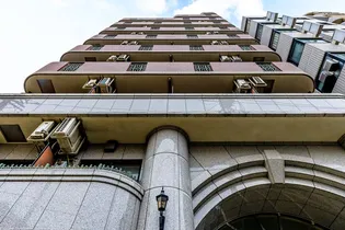 神奈川県横浜市西区浅間町1【マンション】の外観
