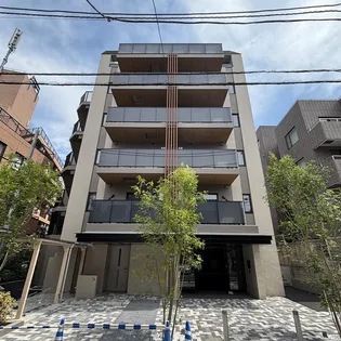 東京都世田谷区北沢1【マンション】の外観