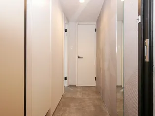 REVE新札幌【4階】の玄関