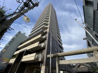 東京都新宿区原町3【マンション】の外観