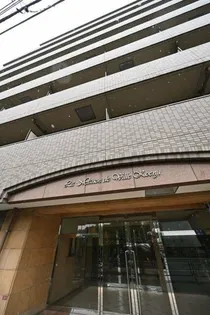 東京都杉並区和田3【マンション】の外観