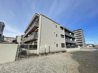 ガーデンコート A棟【1階】の外観