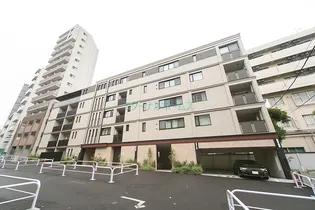 東京都新宿区若松町【マンション】の外観