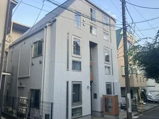 ヒューゲルハイム三軒茶屋【2階】の外観