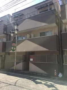 栄町フラット【1階】の外観