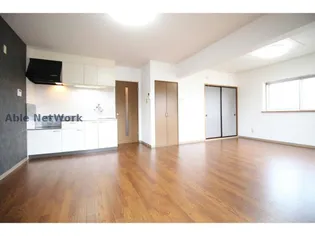 グランソレイユ【1階】の外観