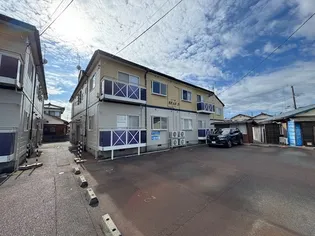 新潟県新発田市大栄町4【アパート】の外観