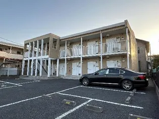 レオパレスNEXT DOOR【2階】の外観