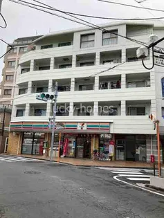 エメラルドマンション【2階】の外観