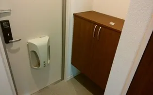 シャルール【3階】の玄関