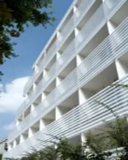 カスタリア市ヶ谷【1階】の外観