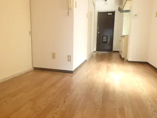 東京都荒川区西日暮里6【マンション】の外観