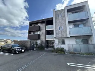 SUN HILLS(サンヒルズ)【1階】の外観