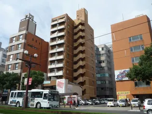 トーカンマンション山下町302号【3階】の外観