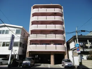 グリーンライフ上荒田【3階】の外観