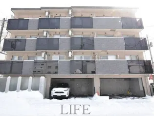 スターレジデンス福住【4階】の外観