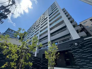ラピスラズリ上杉【2階】の外観