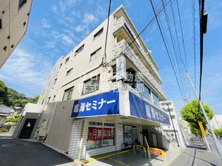 磯子川辺ビルの画像