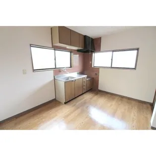 ハイツたかずな【1階】の居間