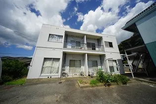 山口県下関市小月公園町【アパート】の外観