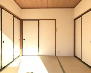 高橋アパート【2階】の居間