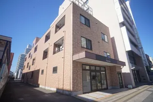 クオリティマンションあら町【3階】の外観