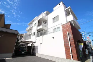 シティハイツルミエール【2階】の外観